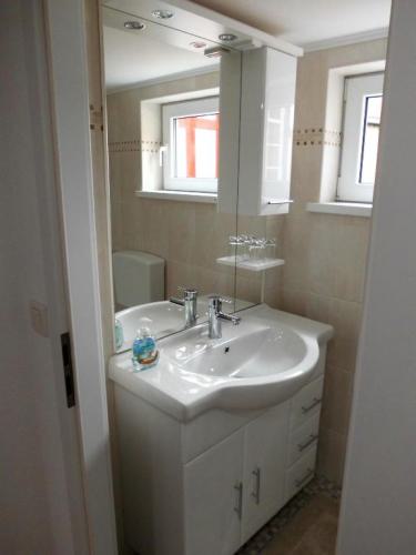 haus-wacker-superior-apartment-bad